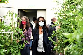 Audrey Pulvar visits Réunion des Musees Nationaux - Bercy