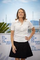 Cannes - Jodie Foster Recieves An Honorary Palme D'Or Photocall