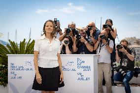 Cannes - Jodie Foster Recieves An Honorary Palme D'Or Photocall