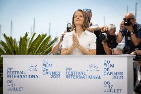 Cannes - Jodie Foster Recieves An Honorary Palme D'Or Photocall