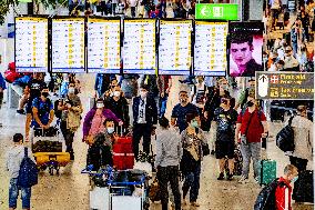 Travelers During The Summer Holidays - Netherlands