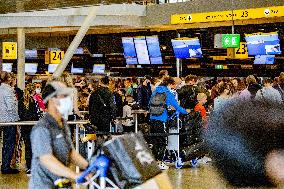 Travelers During The Summer Holidays - Netherlands