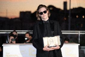 Cannes-Palme d or Winner Photocall-DN.