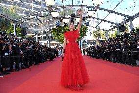 Cannes - OSS 117 Alerte Rouge En Afrique Noire Premiere