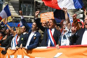 Anti Sanitary Pass Demonstration - Paris