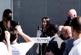 Wreath laying at the Hypercacher - Paris