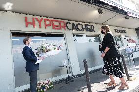 Wreath laying at the Hypercacher - Paris