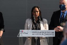 Wreath laying at the Hypercacher - Paris