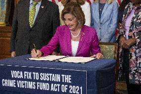 Nancy Pelosi Signs A Bill - Washington