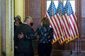 Nancy Pelosi Greets King Abdullah II - Washington