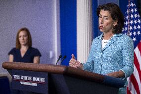 Daily White House press briefing by Jen Psaki and Secretary of Commerce Gina Raimondo