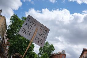 Anti-Sanitary Pass Demonstrations - Toulouse