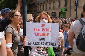 Anti-Sanitary Pass Demonstrations - Toulouse