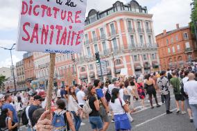 Anti-Sanitary Pass Demonstrations - Toulouse