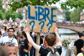 Anti-Sanitary Pass Demonstrations - Strasbourg