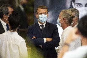 Emmanuel Macron at French Polynesia Hospital Centre in Papeete