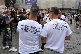 Protest against mandatory 'Green Pass' - Rome