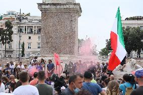 Protest against mandatory 'Green Pass' - Rome