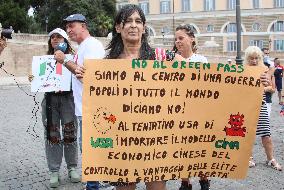 Protest against mandatory 'Green Pass' - Rome