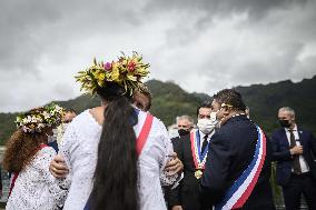 President Macron Arrives To Mo'orea Island