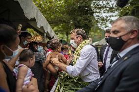 President Macron Visitt To The Criobe Environmental Research Institute - Mo'orea Island