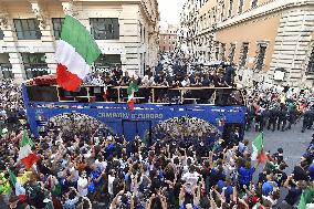 Azzurri Victory Parade - Rome