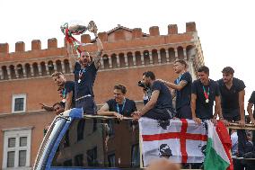 Azzurri Victory Parade - Rome