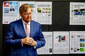 King Willem-Alexander visits a daily Dutch newspaper