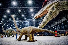 Dinosaur Expo Set Up - Netherlands