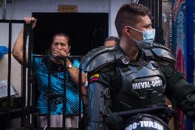 Eviction In The El Carmelo Neighborhood In Itagui - Columbia