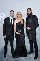 Cannes - Amfar Party Photocall