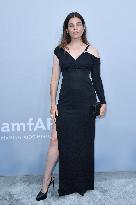 Cannes - Amfar Party Photocall