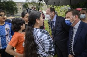 Jean Castex visits Chene Pointu quarter - Clichy-sous-Bois