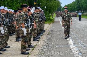 Rehearsal For The July 14 Parade - Versailles