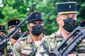 Rehearsal For The July 14 Parade - Versailles