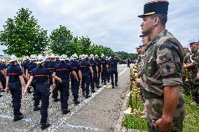 Rehearsal For The July 14 Parade - Versailles