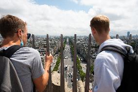 View Of Paris From The Top Of The Arc Of Triumph - Paris