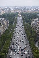 View Of Paris From The Top Of The Arc Of Triumph - Paris