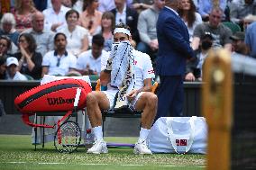 Wimbledon - Federer Ousted