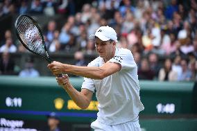 Wimbledon - Federer Ousted