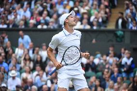 Wimbledon - Federer Ousted