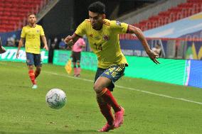 Copa America - Argentina v Colombia