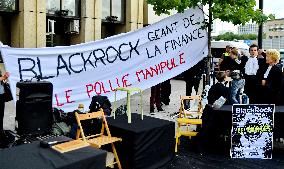 BlackRock Siege Occupation Activists Trial - Paris