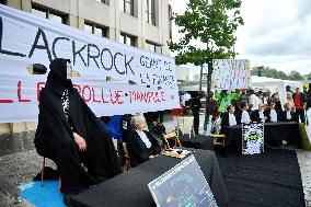 BlackRock Siege Occupation Activists Trial - Paris