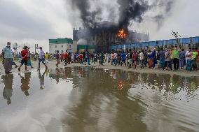 Factory Fire Kills 52 - Bangladesh