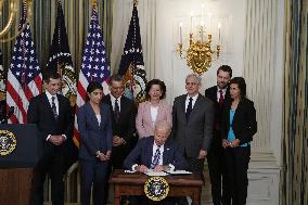 Biden Signs Executive Order Promoting Competition in the US Economy