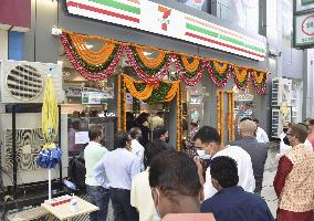 1st 7-Eleven outlet in India opens in Mumbai