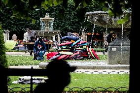 Evacuation Of The Homeless Migrants In Place Des Vosges - Paris