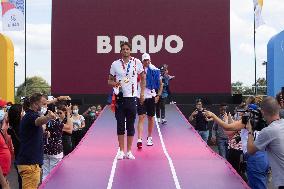 France Gold Medalists In The Men Double Sculls - Paris