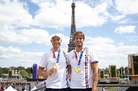 France Gold Medalists In The Men Double Sculls - Paris